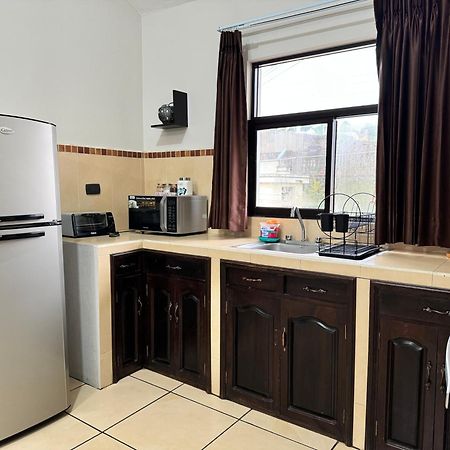 Ferienwohnung Amplio Apartamento, En Colonia Cerezos, Tercer Nivel Quetzaltenango Exterior foto