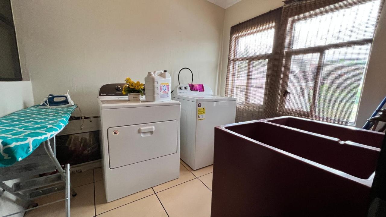 Ferienwohnung Amplio Apartamento, En Colonia Cerezos, Tercer Nivel Quetzaltenango Exterior foto