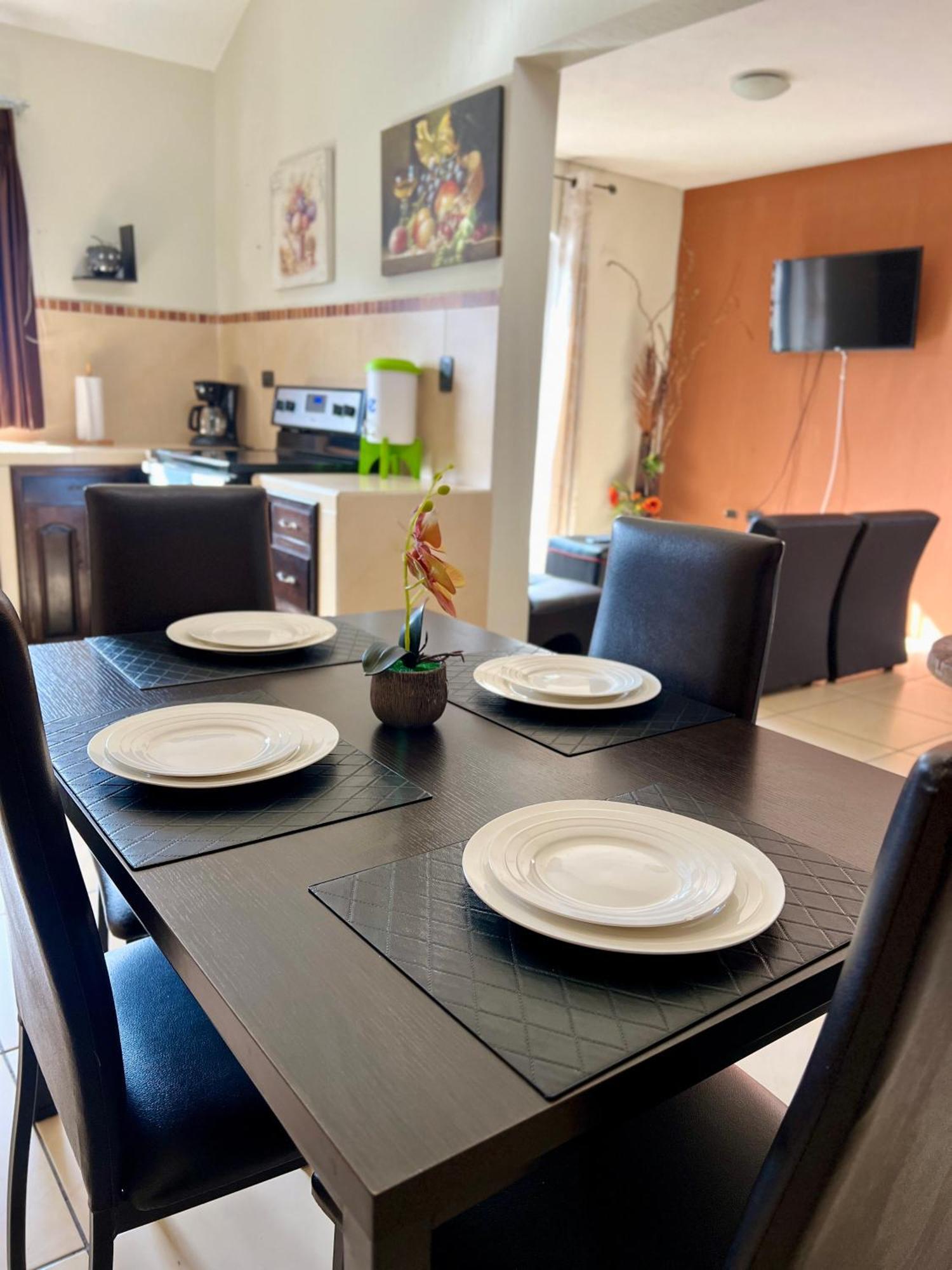 Ferienwohnung Amplio Apartamento, En Colonia Cerezos, Tercer Nivel Quetzaltenango Exterior foto
