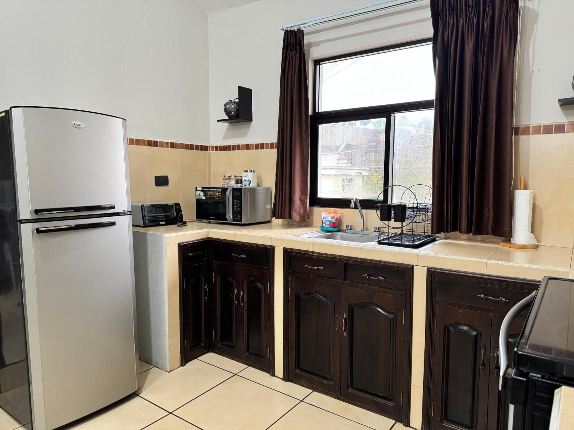 Ferienwohnung Amplio Apartamento, En Colonia Cerezos, Tercer Nivel Quetzaltenango Exterior foto